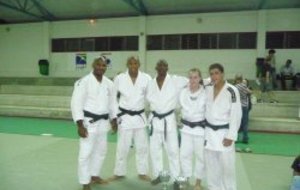 Doublé historique par équipe seniors!