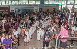 TEDDY RINER A LA REUNION - Arrivée