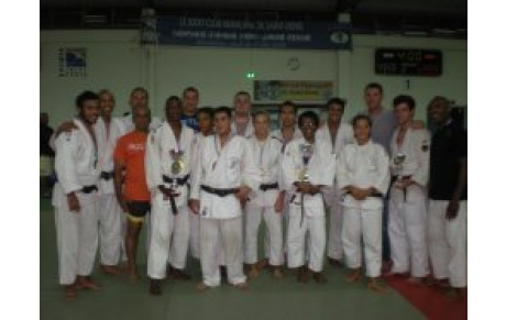 Chpt de la Réunion par équipe Seniors 29/01/2011