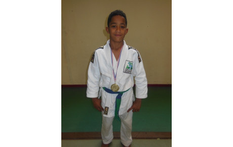 Championnat académique UNSS Benjamin 12 Juin 2013