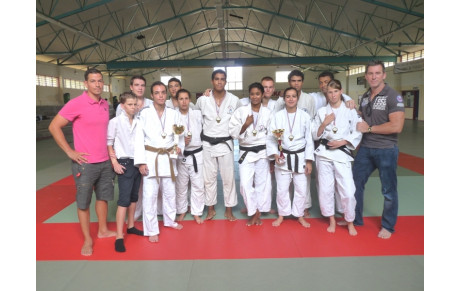 Championnat par équipe Juniors féminins et masculins 24 Novembre 2013